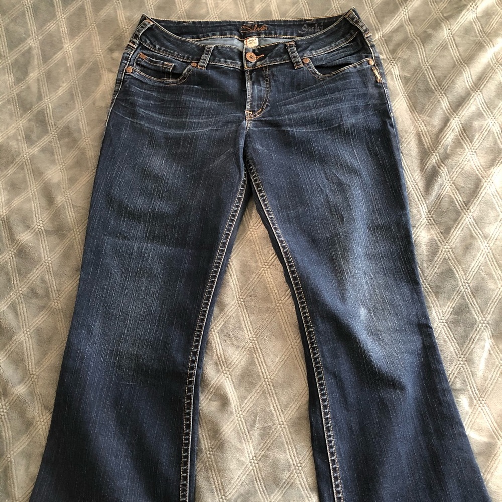 Women’s silver jeans Suki size 32